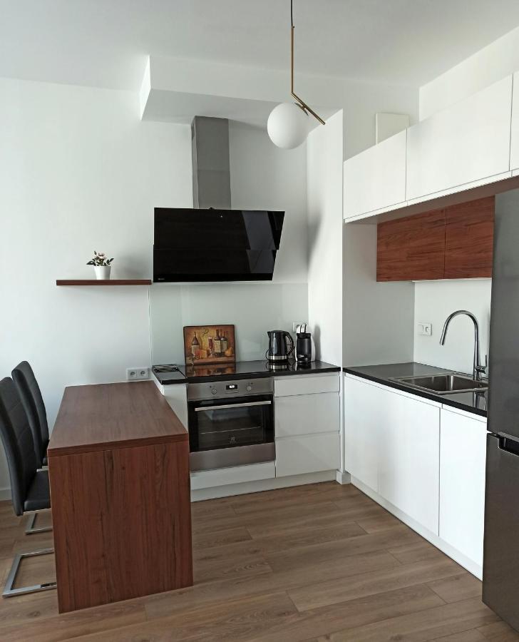 Cozy Apartment In Wilanow 바르샤바 외부 사진