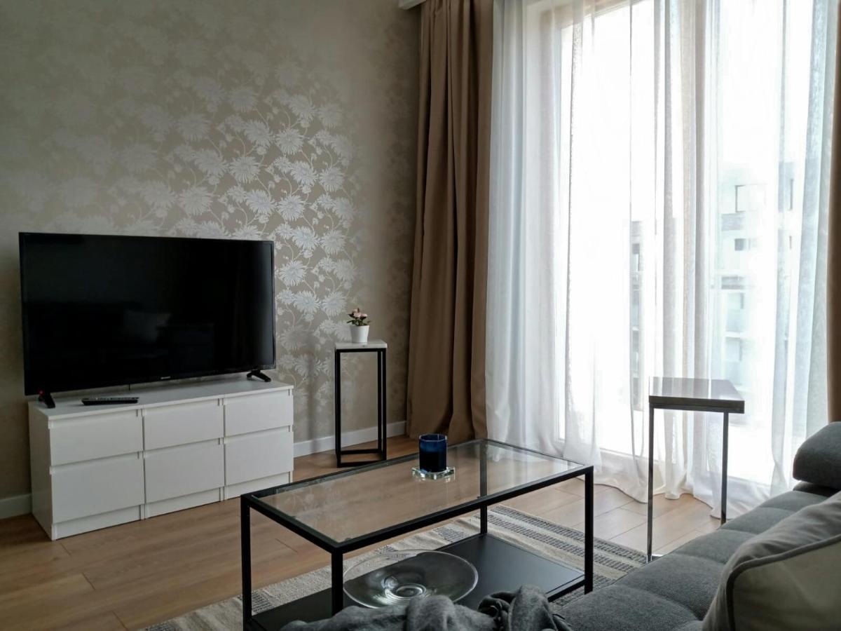 Cozy Apartment In Wilanow 바르샤바 외부 사진