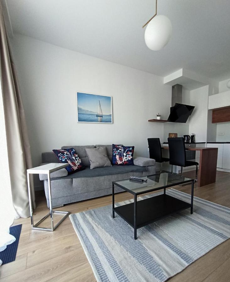 Cozy Apartment In Wilanow 바르샤바 외부 사진